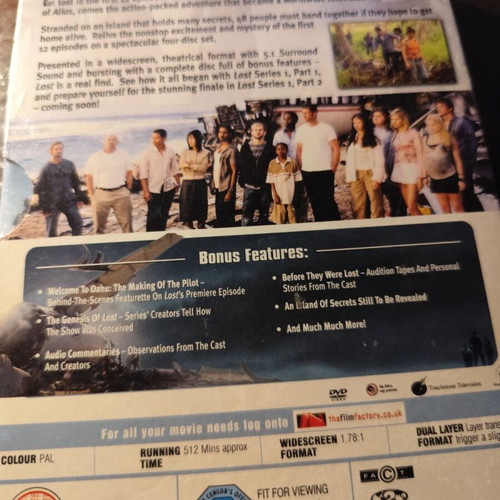 Lost DVD new, the first 12 episodes with English subtitles