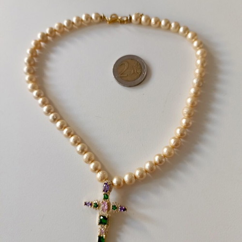 Faux Pearl Necklace like new with colorful cross pendant