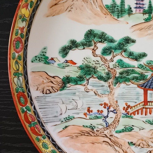 Vintage Chinese Porcelain Decorative Plate with Hand-Painted Famille Rose