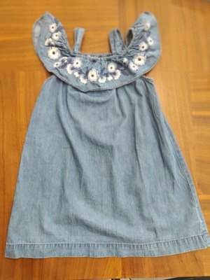 Mothercare denim dress with embroidered flowers like new, age 4-5