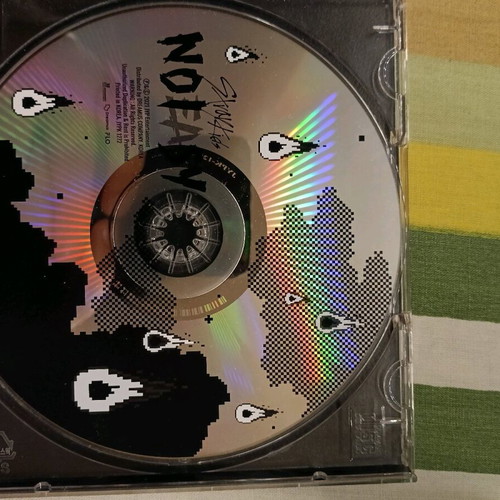 Stray Kids album like new, with slightly worn photobook