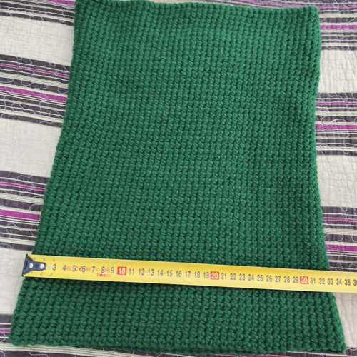 Handmade unisex neck scarf new in green color