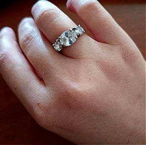 Ασημένιο 925 τρίπετρο δαχτυλίδι