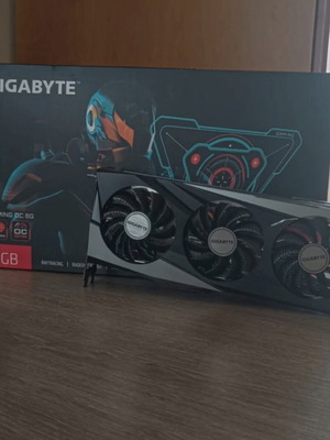 GIGABYTE RX 7600 OC
