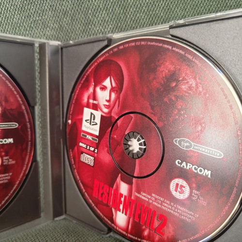 Resident Evil 2 PS1 game used, UK English version