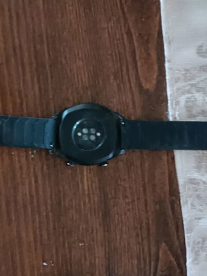 Huawei Watch GT σαν καινούριο με φορτιστή, η μπαταρία κρατάει 8 μέρες