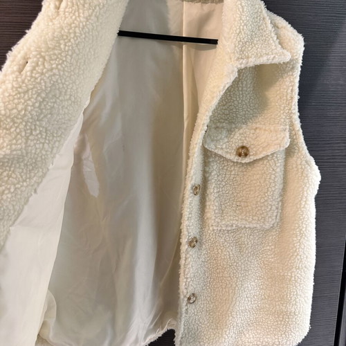 Shein Teddy sleeveless vest M, off-white