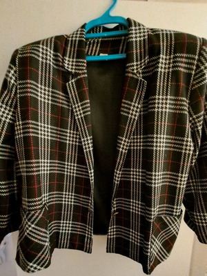 Elegant jacket with pockets like new