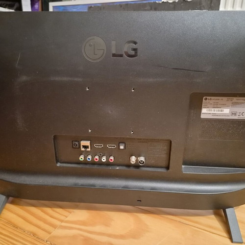 LG TV 24" used, fully functional