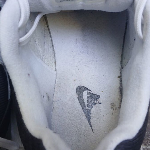 Nike Air Max Command sneakers used, size 38, black and white