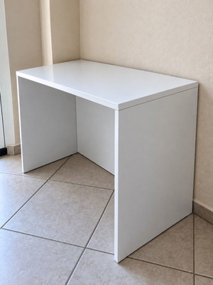 Λευκό τραπεζάκι σαλονιού 60×57×60 εκ.