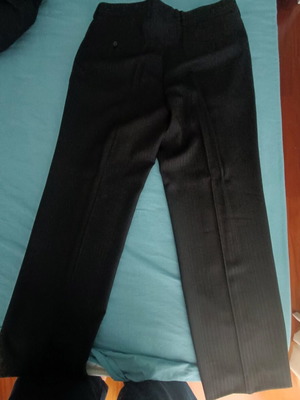 Hugo Boss Suit like new, black, size L