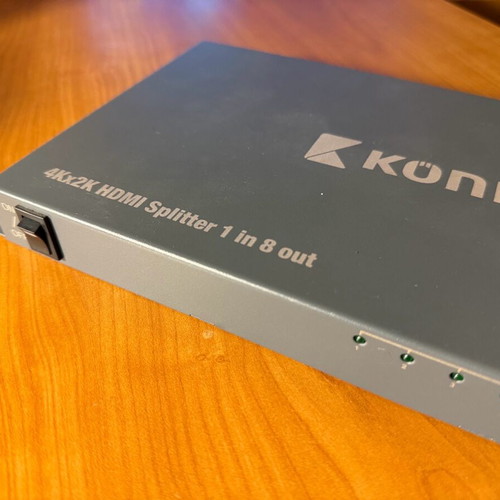 Konig HDMI splitter 4Kx2K like new, 1 input - 8 outputs