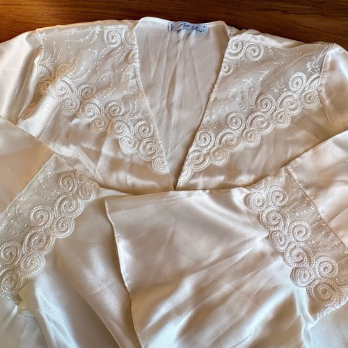White robe with lace, new, size L