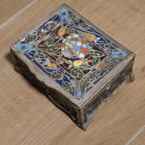 Decorative metal Cloisonné enamel box used, 10cm x 8cm