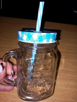 Glass mug with lid and straw unused