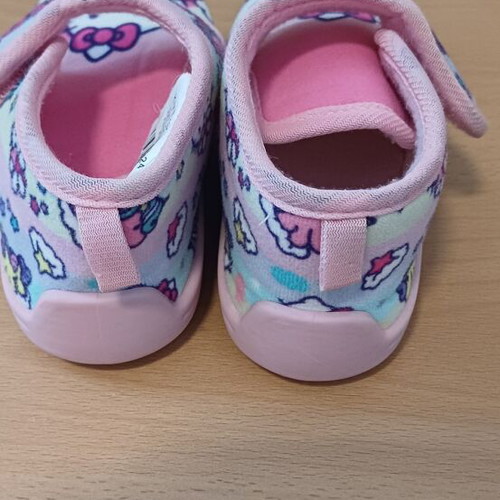 Hello Kitty winter slippers like new, size 24, pink