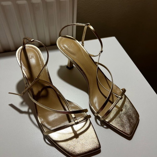 H&M Sandals new, gold, size 40