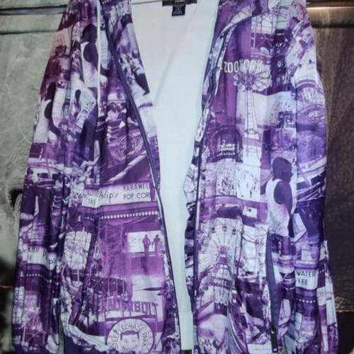 Zoo York purple sweatshirt jacket like new