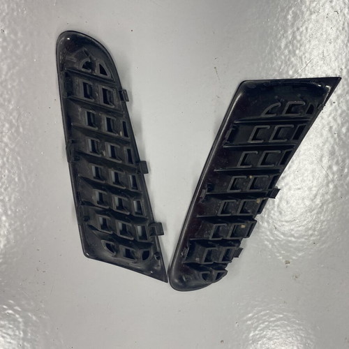 Renault Clio 3 RS front grilles