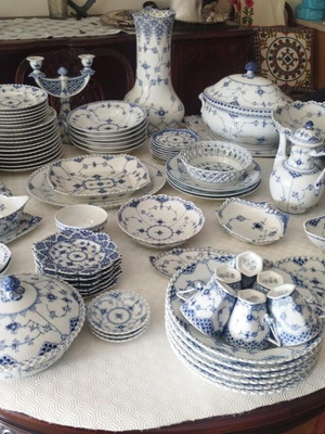 Πορσελάνινο σερβίτσιο Royal Copenhagen Blue Fluted Full Lace σαν καινούργιο, 125 κομμάτια