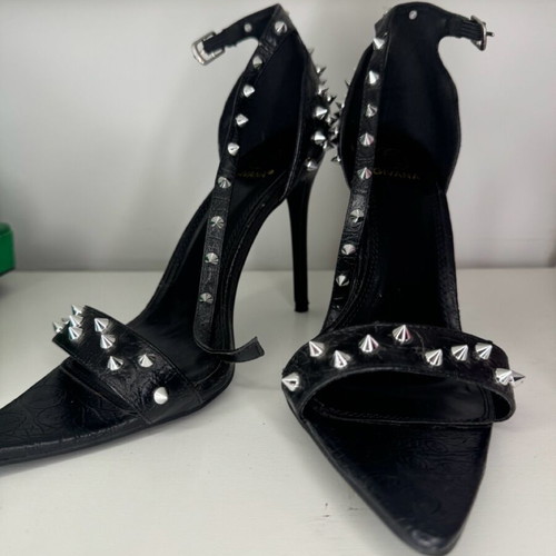 Black sandals with studs like new, size 38