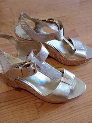 Franco Sarto straw platform sandals used, beige and gold, size 39.5