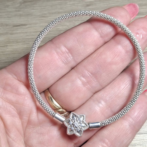 Pandora snowflake charm bracelet 18 cm, silver, zirconia