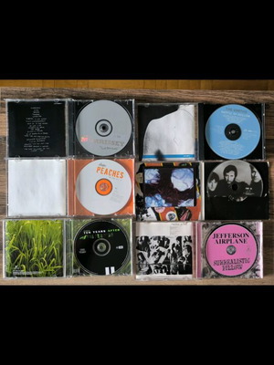 Various rock CDs like new