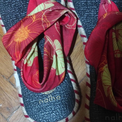 Nalho yoga mat sandals used, red, size 41