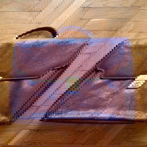 Δερμάτινος χαρτοφύλακας GT Leather Goods – vintage στυλ