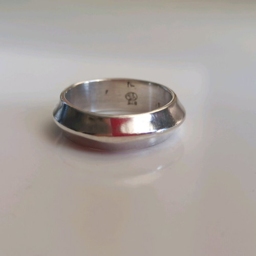 Silver 925 ring like new, minimal unisex design