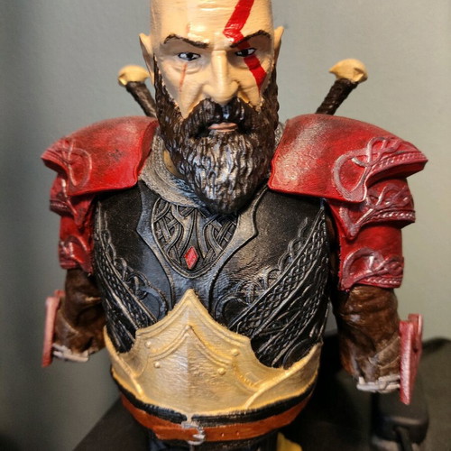 Φιγούρα Kratos από God of War 3d printed, καινούργια, ύψους 14 εκ με βάση