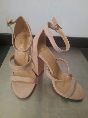 Women's high heel shoes new, size 37