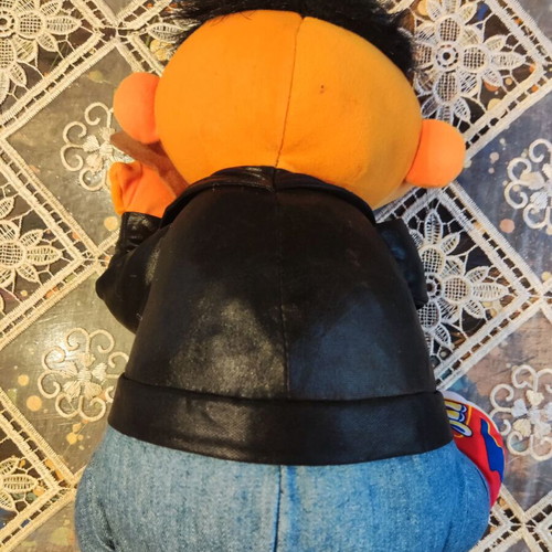 Sesame Street Rock & Roll Ernie plush toy Tyco 1997