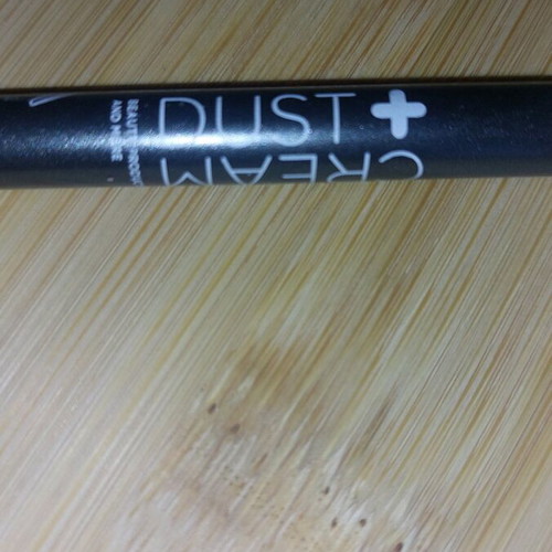 Dust and Cream Eye Pencil like new, Grey 008 shade