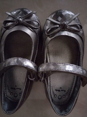 Children's shoes No 19 used in very good condition