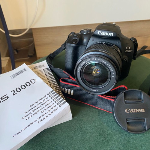 Canon DSLR EOS2000D with two lenses like new, Shutter Count 176