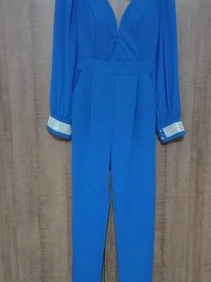 Elastic jumpsuit new, blue with rhinestones on cuffs