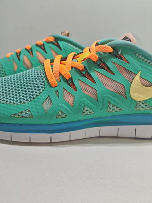 Nike Free Run 5.0 sneakers like new, size 40.5