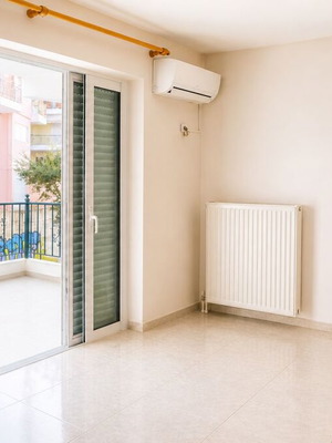 Γκαρσονιέρα 34τμ εξοπλισμένη σε Λιβαδειά