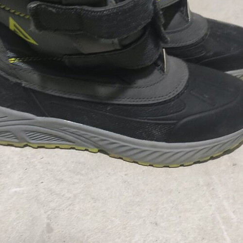 Crivit Snow Boots Size 35 Like New