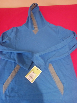 Blue hoodie new with tag, size 146 cm for 11 years old