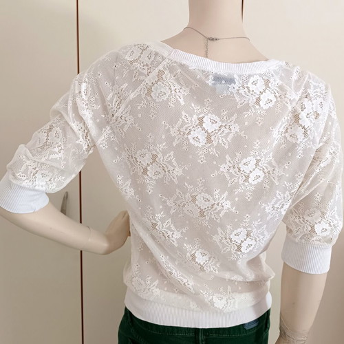 Bershka White Lace Blouse with Roses and 3/4 Sleeves like new, size S