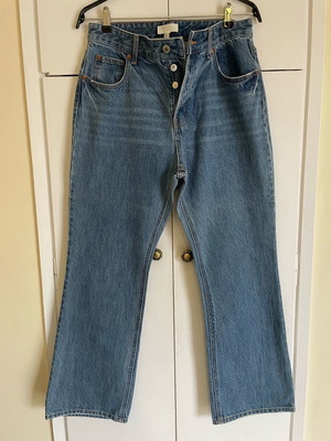 H&M jeans like new, flared hem, waist 42cm, blue