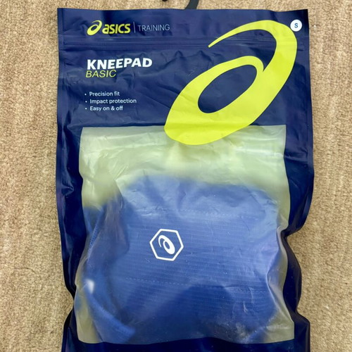 Asics Basic Knee Pad used, size S, blue