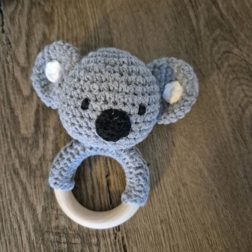 Rattle in bear shape with knitted fabric and wooden handle new