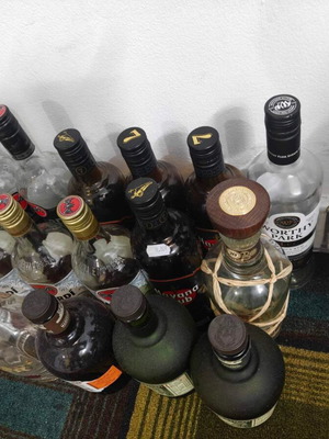 Rum bottles like new, pack of 27