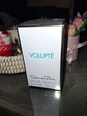 Voluptee Oscar de la Renta Eau de Toilette 100ml καινούριο