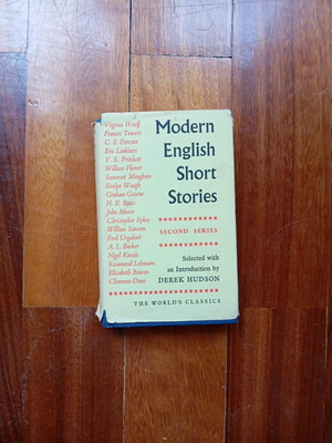 Modern English Short Stories book, very good condition